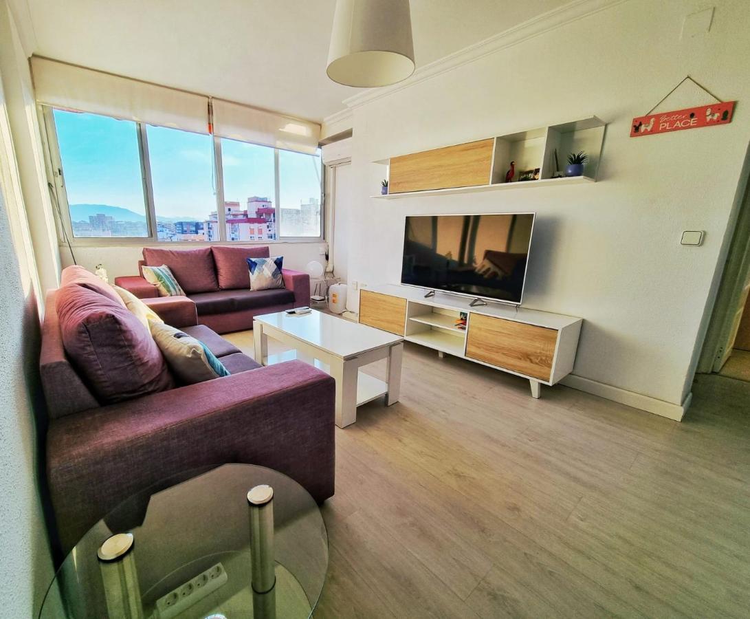 Malaga Vialia Deluxe Apartman Kültér fotó