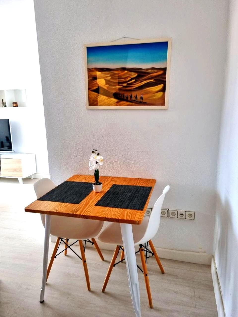 Malaga Vialia Deluxe Apartman Kültér fotó