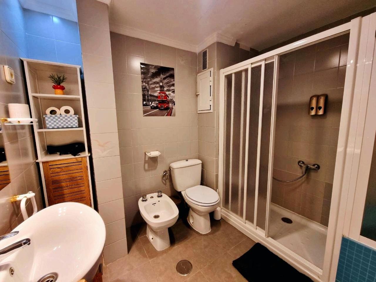 Malaga Vialia Deluxe Apartman Kültér fotó
